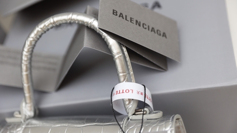 Túi Ba Size 23 Da Cá Sấu Super