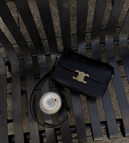 Túi Celine Triomphe Shouder Bag (Có hộp)