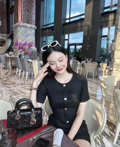 Túi Di Lady Ngang Djoy Da Bóng Khóa Vàng Size 22cm Có 2 hộp
