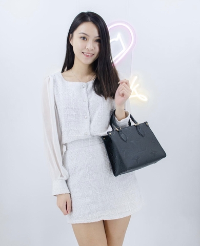 Túi L Onthego Da Bò Họa Tiết Dập Size 25cm Có 2 hộp