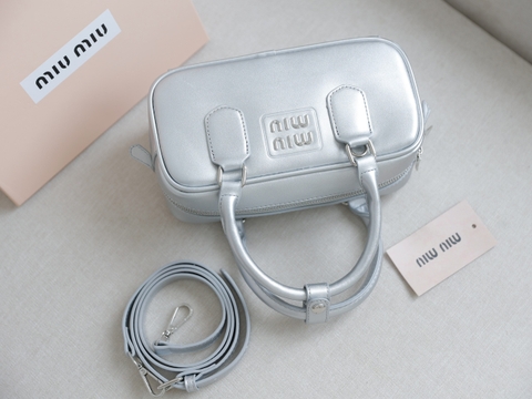 Túi MiuMiu Trống Size 23cm có hộp
