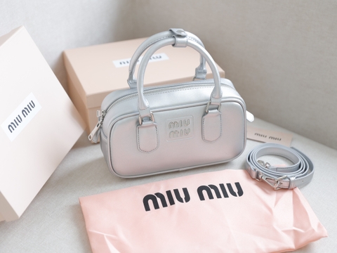 Túi MiuMiu Trống Size 23cm có hộp