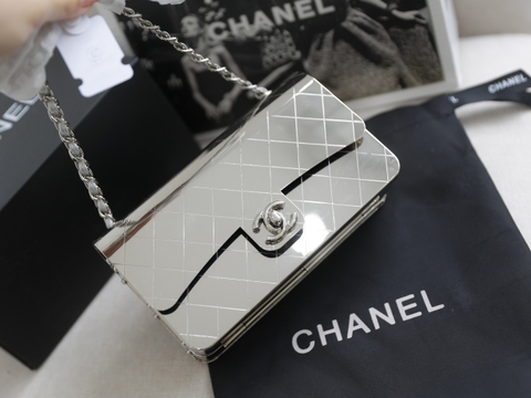 Túi X Classic Kim Loại Size 18cm Có 2 hộp