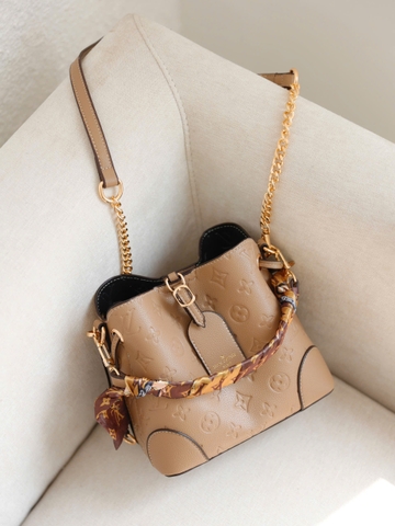 Túi L Neo Size 21cm Có hộp