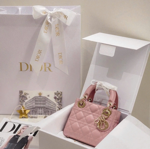 Túi Di Lady Da lì Khóa Vàng Size 17cm Ver2 F6677