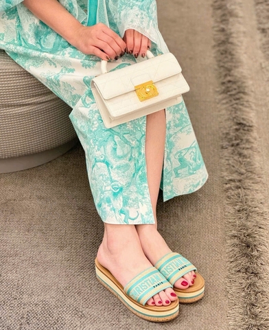 Túi Di Ange Caro Quai Sắt Khóa Ngọc Size 20cm 4401