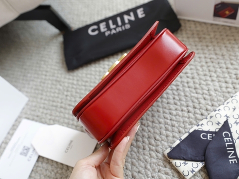 Túi Celine Triomphe Đỏ Khóa Vàng 2 Dáng
