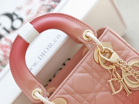 Túi Di Lady Ombre Da Lì Khóa Vàng Size 17cm Dây Bảng To Có 2 Hộp