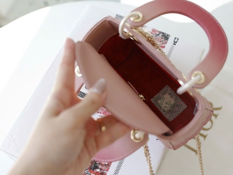 Túi Di Lady Ombre Da Lì Khóa Vàng Size 17cm Dây Bảng To Có 2 Hộp