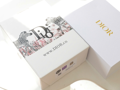 Túi D Lady Da Lì Khóa Vàng Size 20cm Charm Bướm