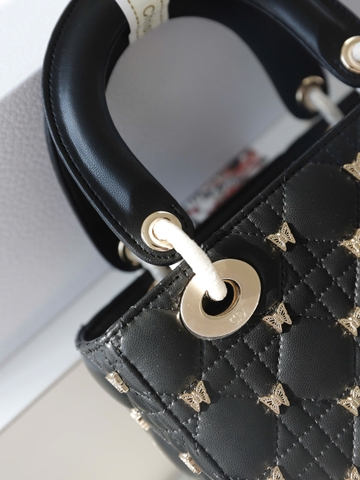 Túi D Lady Da Lì Khóa Vàng Size 20cm Charm Bướm
