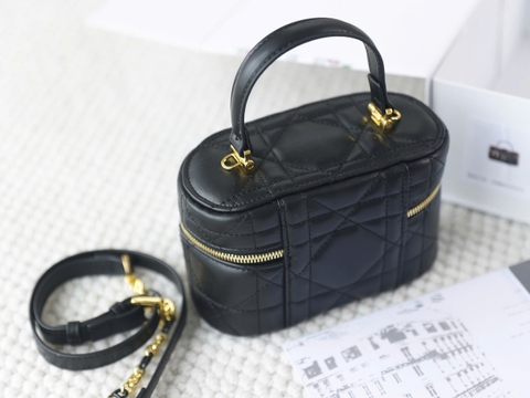 Túi Xách Di Caro Vanity Size 17x11 Có 2 hộp
