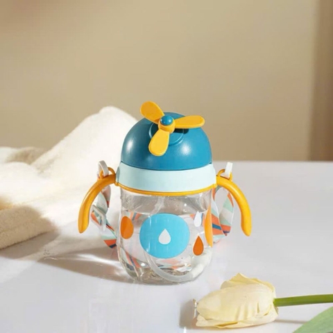 Bình nước nắp bật hình chong chóng cho bé