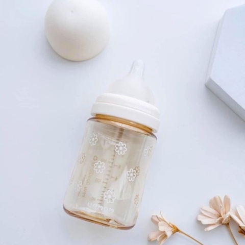 Bình sữa UBmom họa tiết hoa cúc