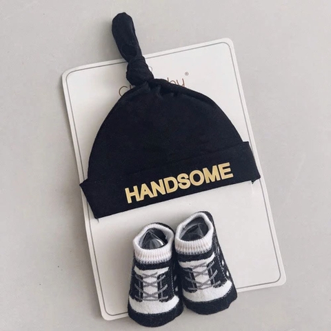 Set vớ nón chóp Chicbaby thêu chữ handsome cá tính
