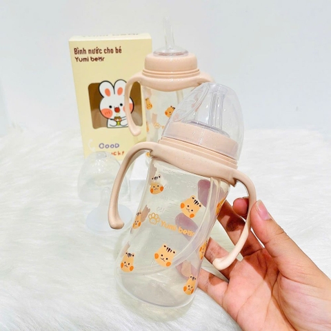 Bình sữa cổ rộng có tay cầm Yumi Bear kèm ống hút cho bé 240ml