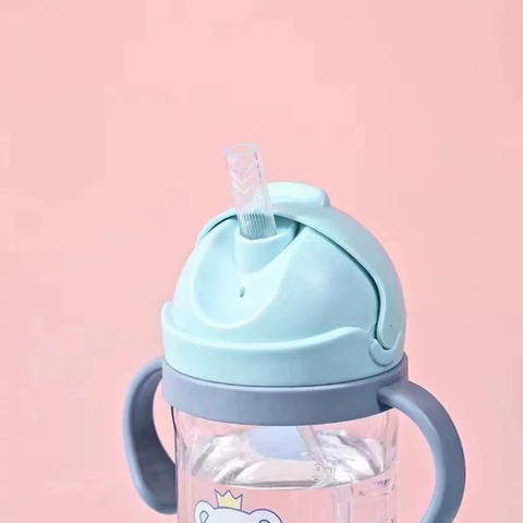 Bình nước nắp bật tròn in hình thú đáng yêu