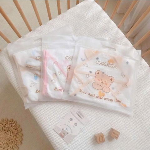 Ủ choàng xô muslin kèm đai tai gấu Monona cho bé