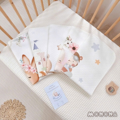 Tấm lót chống thấm họa tiết cổ tích Monona