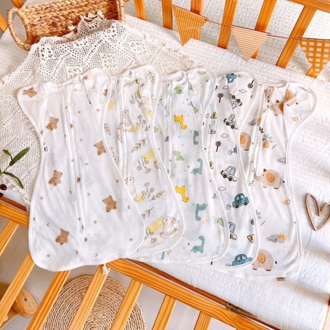 Nhộng chũn thông hơi mở tay Nami Baby cho bé