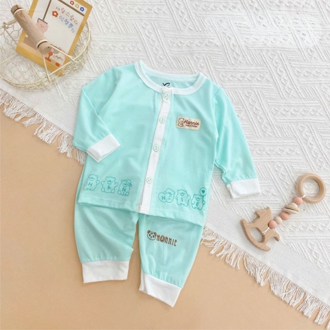 Bộ dài sơ sinh pettit cài thẳng Hannie cho bé