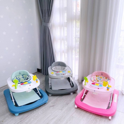 Xe tập đi Sasa có bàn nhạc cho bé