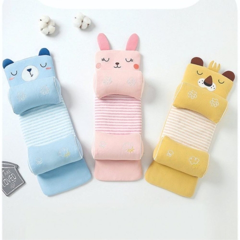 Gối chặn định hình chống méo đầu cho bé