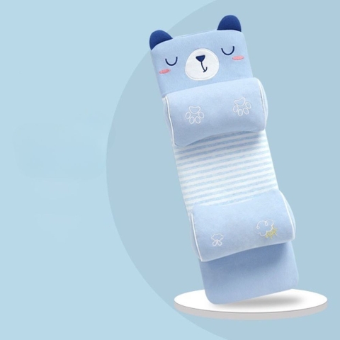 Gối chặn định hình chống méo đầu cho bé