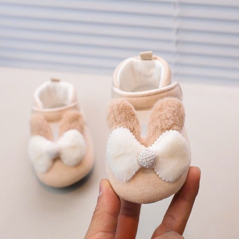 Giày tập đi lót nhung chống trượt cho bé gái