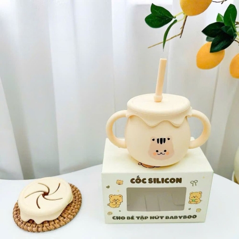 Cốc tập hút silicon 3 giai đoạn Baby Boo cho bé