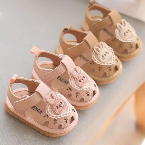 Giày sandal tập đi chống trượt hình thỏ cho bé