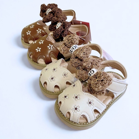 Giày sandal da tập đi thêu hoa đính nơ cho bé