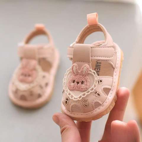 Giày sandal tập đi chống trượt hình thỏ cho bé