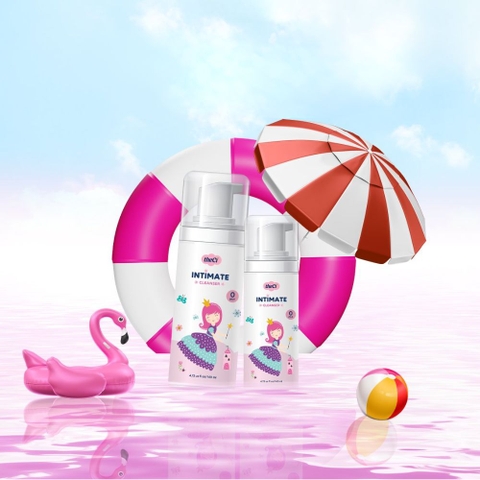 Dung dịch vệ sinh thảo dược theCi cho bé gái 140ml