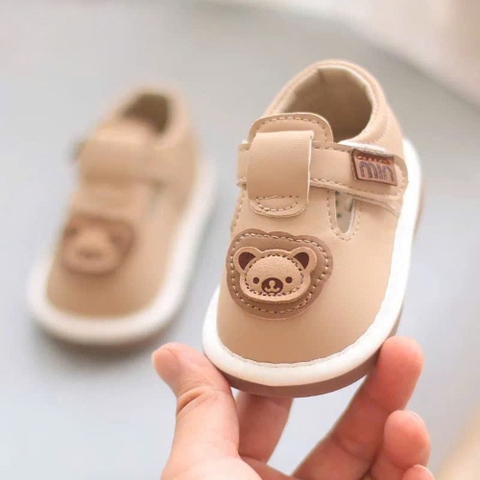 Giày tập đi Min hình gấu phối màu cho bé