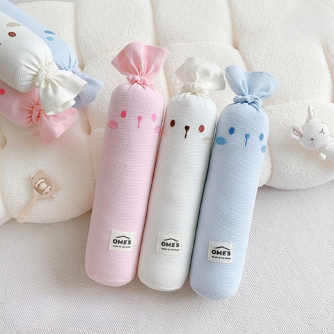 Gối ôm waffle thêu hình thỏ Ome's cho bé
