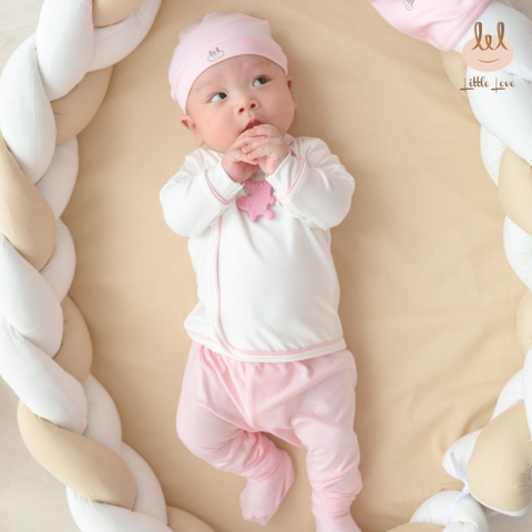 Bộ dài sơ sinh cài chéo LiL Little Love phối viền kèm phụ kiện