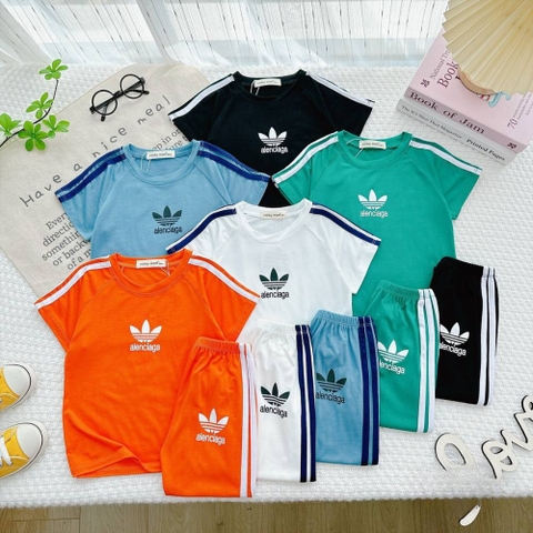 Bộ Minky Mom TNQD viền thương hiệu