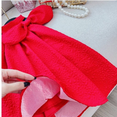 Đầm yếm nơ cổ chất xốp