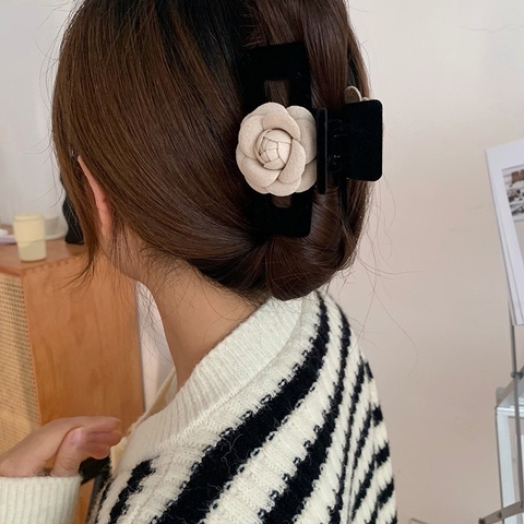 Kẹp tóc xinh nhiều mẫu cho nữ
