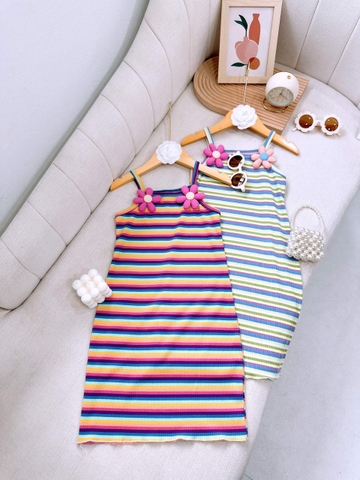 Đầm hai dây kẻ đính hoa cotton tăm