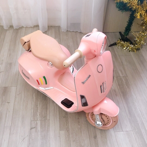 Xe điện Vespa dành cho bé gái kiểu dáng basic