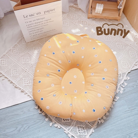 Gối chống chào ngược chất lụa Bunny