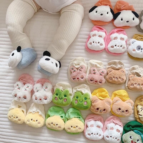 Tất hình thú chống trượt mẫu ngẫu nhiên