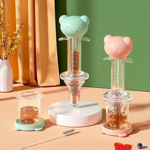 Dụng cụ cho bé uống thuốc uống sữa an toàn