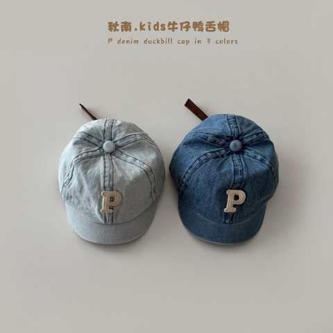 Mũ lưỡi trai jean mềm chữ P