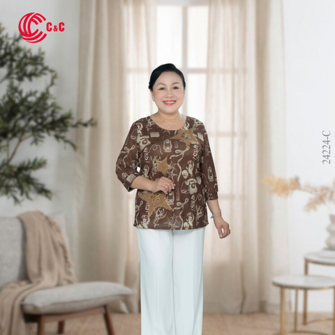 24224 - Cổ Tròn Họa Tiết Thêu Ngôi Sao Cách Điệu 4 Màu