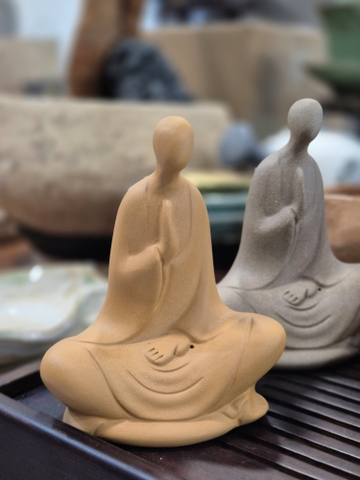 Tượng decor bàn Trà Thiền Ý Vô Tướng (đất tử sa)
