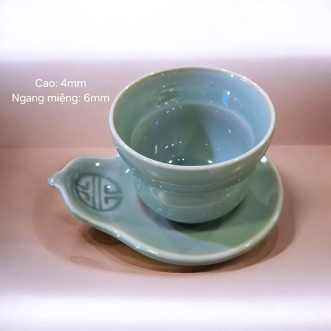 Ly trà sứ Đức Hóa, men Việt Diêu