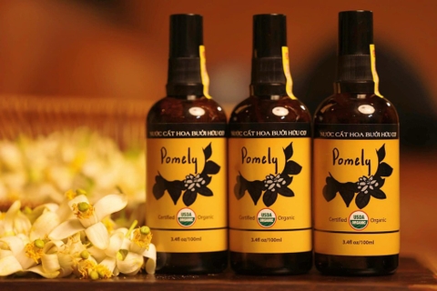 Nước cất hoa bưởi Pomely chứng nhận hữu cơ USDA -  Karose